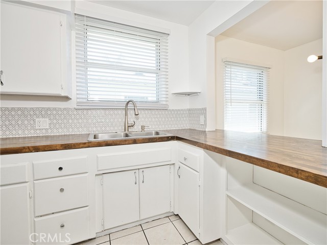  Income Home for Sale in North Hollywood, California