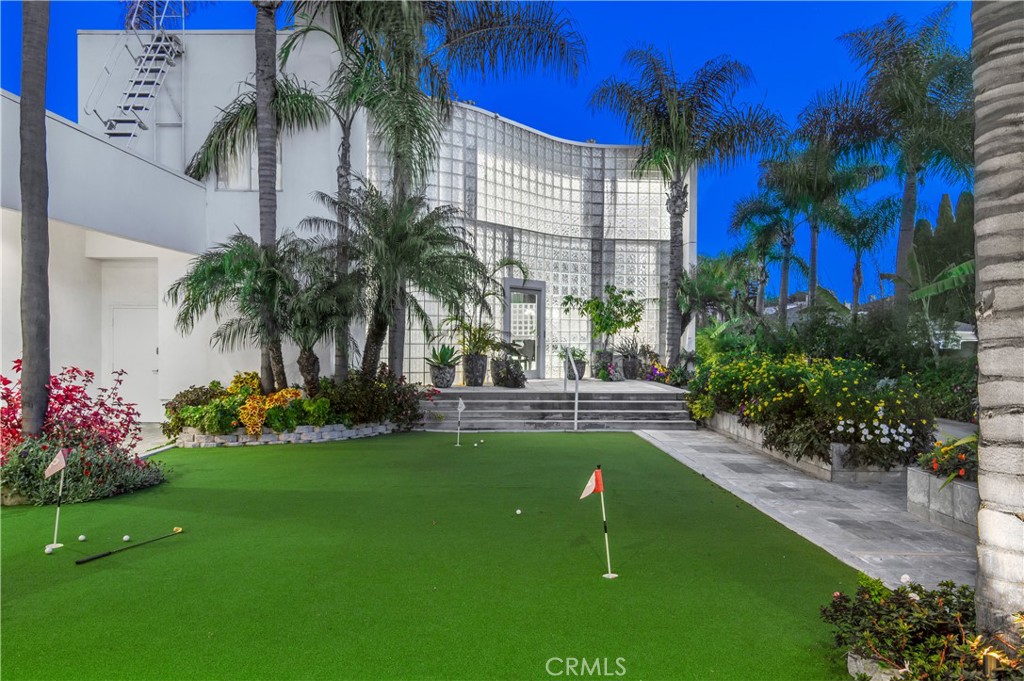 20301 Cypress Street Newport Beach, California 20301 Cypress Street