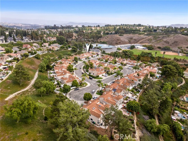 Detail Gallery Image 26 of 33 For 32 Saltaire, Laguna Niguel,  CA 92677 - 3 Beds | 3 Baths