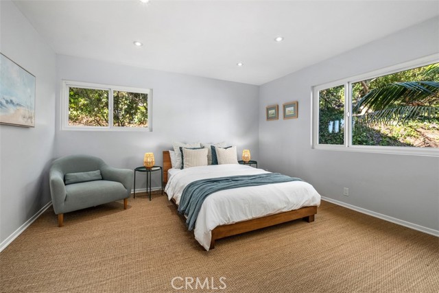 21703 Ocean Vista Dr 201A, Laguna Beach CA: https://media.crmls.org/medias/49d49ab3-68ba-4a60-a3b2-14fbaa90fdc5.jpg