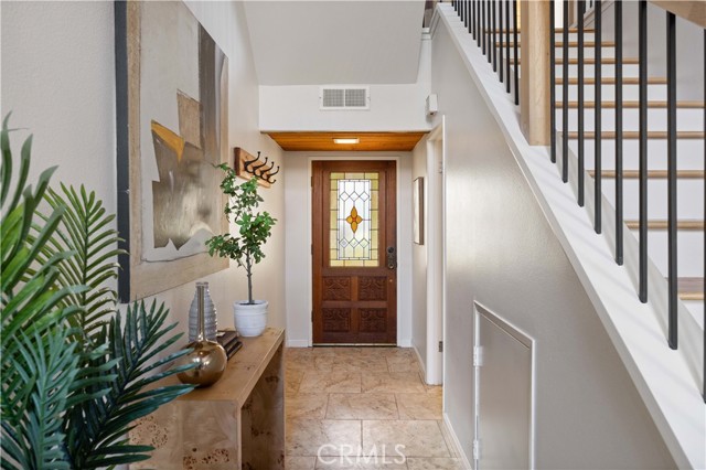 Detail Gallery Image 22 of 34 For 2317 Carnegie Ln #B,  Redondo Beach,  CA 90278 - 3 Beds | 2/1 Baths