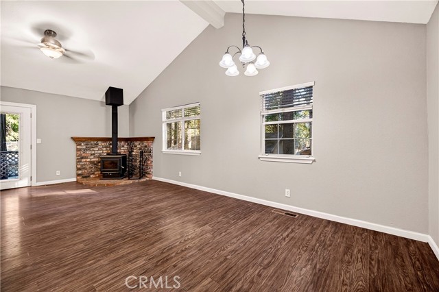 Detail Gallery Image 9 of 62 For 14868 Holmwood, Magalia,  CA 95954 - 2 Beds | 2 Baths