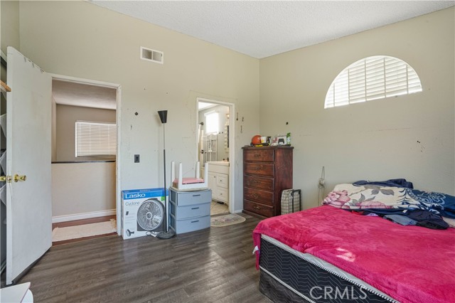 Detail Gallery Image 22 of 46 For 10790 Floral, Adelanto,  CA 92301 - 4 Beds | 3/1 Baths