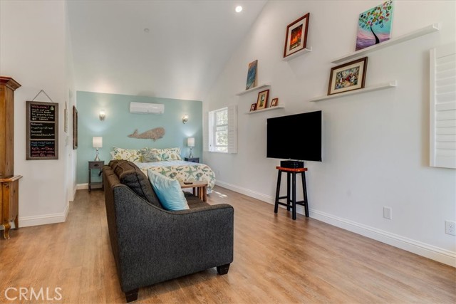 1560 Emerson Road, Cambria CA: https://media.crmls.org/medias/49d71d1e-09bd-4347-a1dc-53e2129052c5.jpg