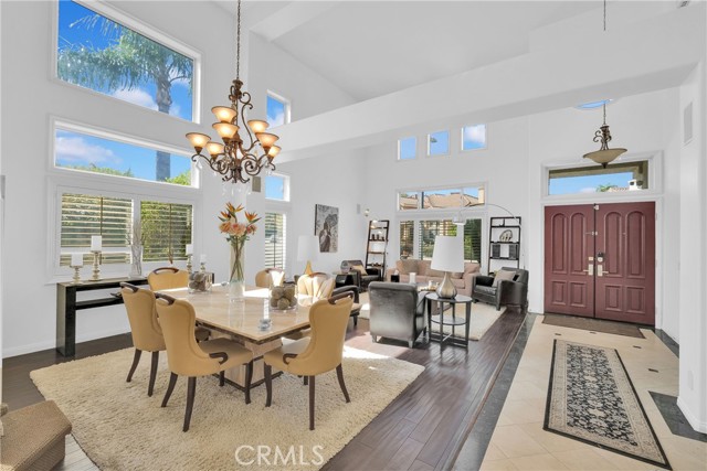 Detail Gallery Image 42 of 62 For 515 Chippendale Ave, Simi Valley,  CA 93065 - 5 Beds | 4 Baths