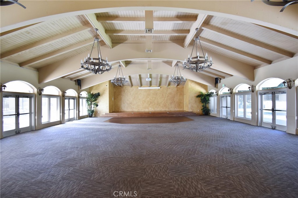 https://media.crmls.org/medias/49d82b27-4ba5-413d-b80a-0e80a2d6d1de.jpg?preset=X-Large