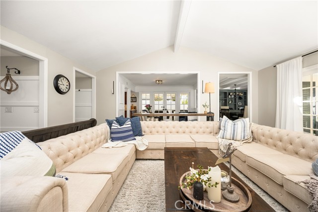Detail Gallery Image 16 of 70 For 227 S Calle Grande, Orange,  CA 92869 - 3 Beds | 2 Baths