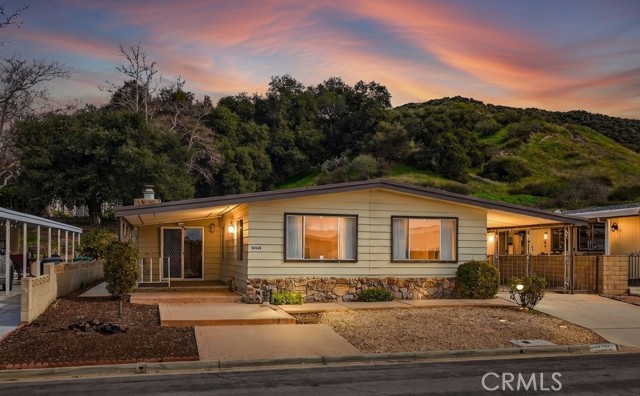 Front Image Thumbnail for CRIG26028101