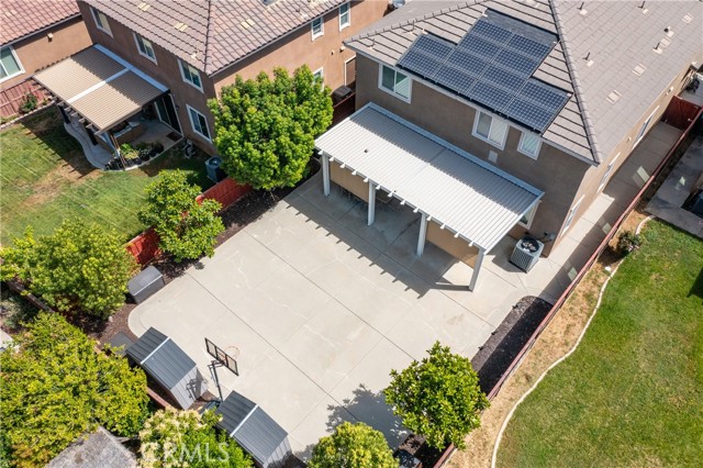 13025 Bowker Play Court, Beaumont CA: https://media.crmls.org/medias/49d9ee85-5dad-4cb9-8158-b843f937a958.jpg
