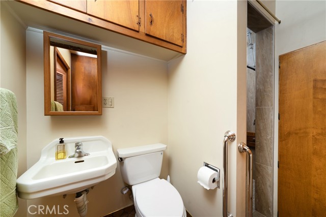 Detail Gallery Image 27 of 55 For 6107 Faculty, Lakewood,  CA 90712 - 5 Beds | 3/1 Baths