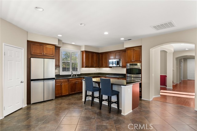 Detail Gallery Image 20 of 56 For 32487 Meadow Glen Ct, Wildomar,  CA 92595 - 7 Beds | 5 Baths