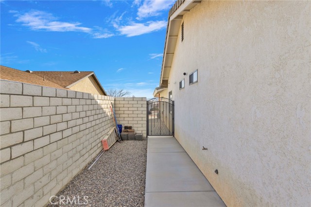 Detail Gallery Image 39 of 46 For 12790 Amberwood, Victorville,  CA 92395 - 3 Beds | 2 Baths