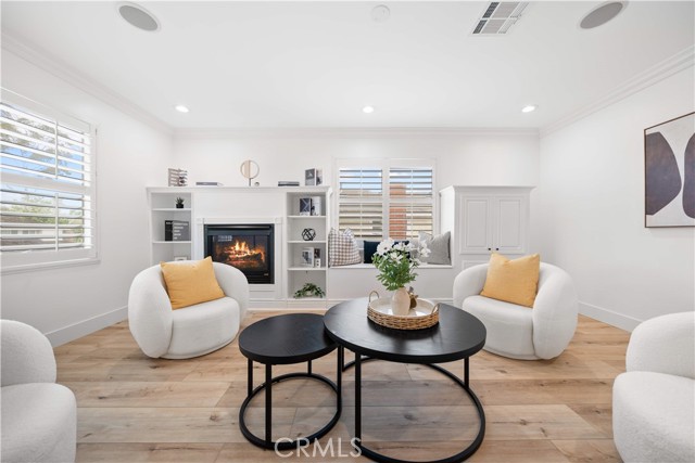 14 Eagle point, Irvine CA: https://media.crmls.org/medias/49dcd74c-c30c-4961-9d91-60c45f62b784.jpg