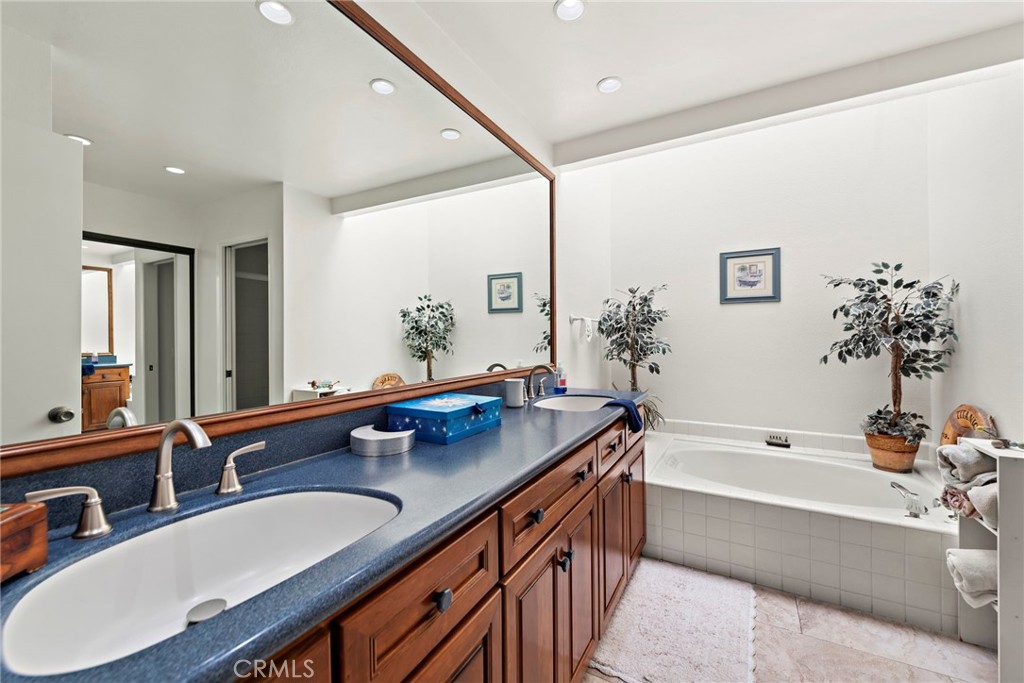 MLS #NP25226079 image #18