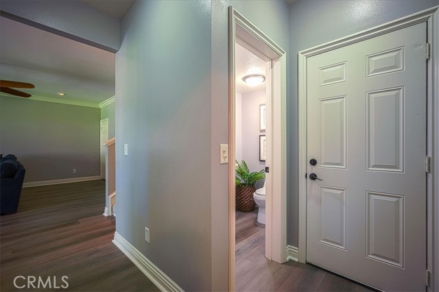 1375 N Euclid Avenue, Upland CA: https://media.crmls.org/medias/49dd7c0a-78c8-46d3-bbe2-50b06ddb8598.jpg