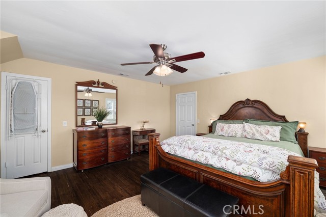 Image 19 of 56 For 40178 High  