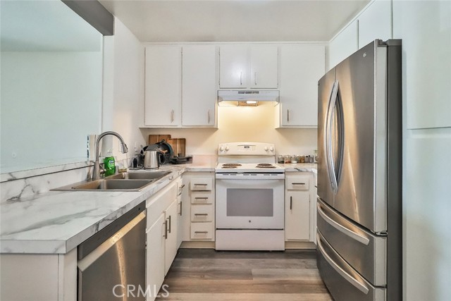 Detail Gallery Image 7 of 25 For 1300 Saratoga Ave #805,  Ventura,  CA 93003 - 3 Beds | 2 Baths
