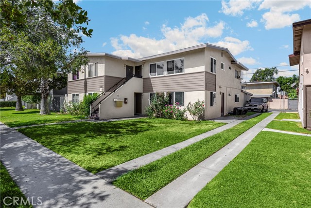 Detail Gallery Image 2 of 12 For 2522 S Rosewood Ave, Santa Ana,  CA 92707 - – Beds | – Baths