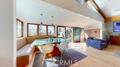 3205 Bayview Drive, Manhattan Beach CA: https://media.crmls.org/medias/49e03c08-2b32-4432-85fc-34ace9ab608d.jpg