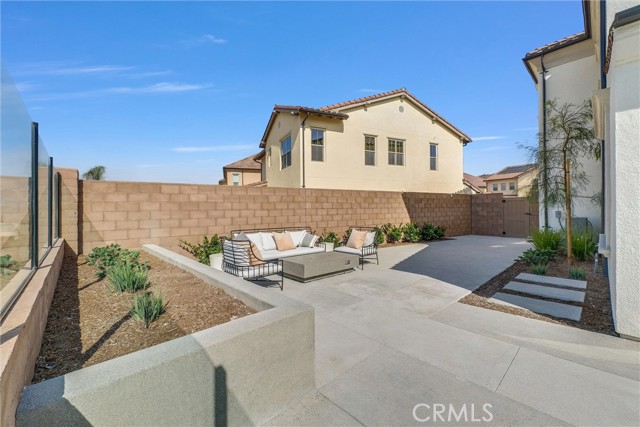 236 Collino, Irvine CA: https://media.crmls.org/medias/49e21227-a2a7-4ab0-b594-cd3618dbb9d1.jpg