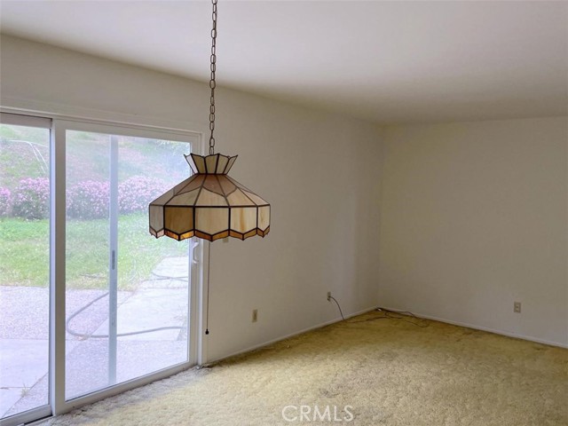 Detail Gallery Image 10 of 29 For 1622 Sunny Heights, Los Angeles,  CA 90065 - 5 Beds | 3 Baths