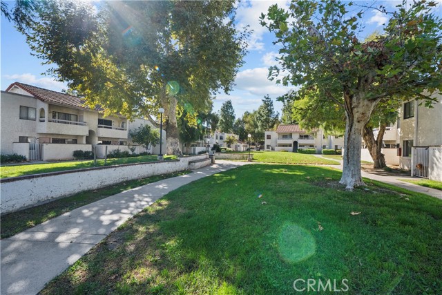 Detail Gallery Image 11 of 14 For 25031 Peachland #167,  Newhall,  CA 91321 - 2 Beds | 2 Baths