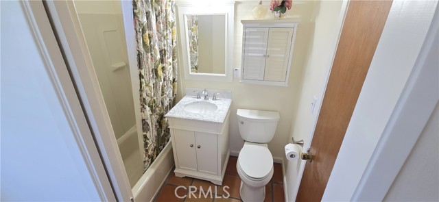 Detail Gallery Image 12 of 23 For 1200 Peach Ave, Lompoc,  CA 93436 - 4 Beds | 3 Baths