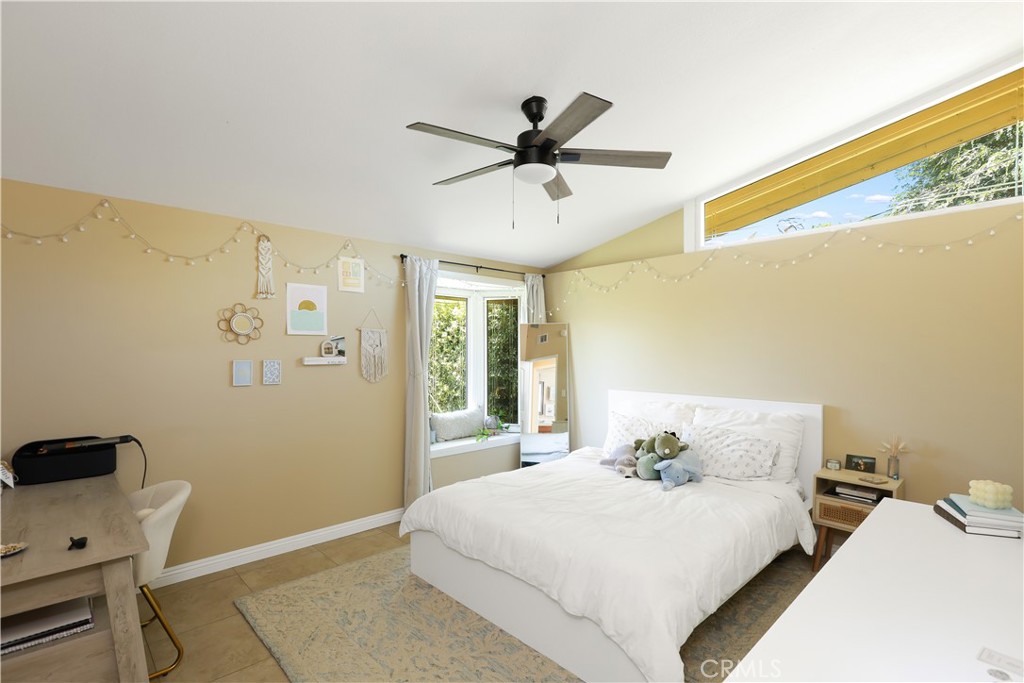 MLS #OC25260257 image #14