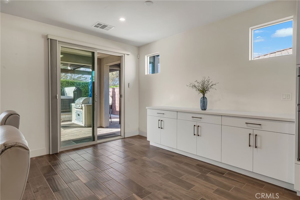 MLS #DW25252670 image #13