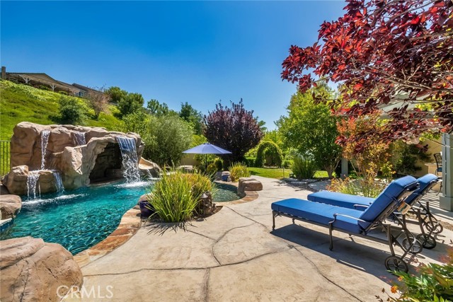 17138 Hickory Ridge Court, Canyon Country CA: https://media.crmls.org/medias/49e51454-b4d4-436f-b0f1-90f1d9644609.jpg