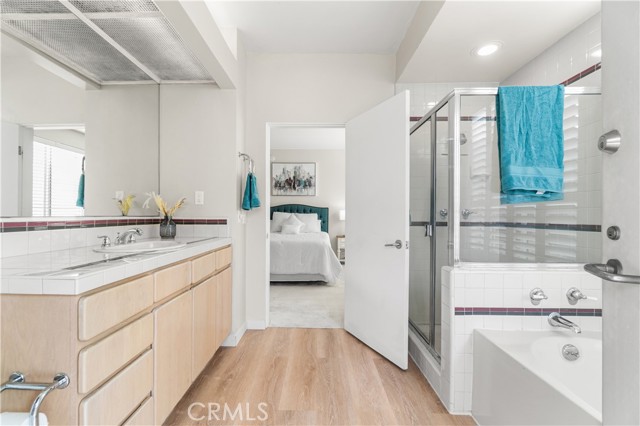 Detail Gallery Image 34 of 47 For 1927 Glendon #301,  Los Angeles,  CA 90025 - 2 Beds | 2 Baths