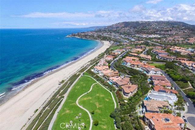 97 Ritz Cove Drive, Dana Point CA: https://media.crmls.org/medias/49e702f7-b085-4302-bf22-0b796579094b.jpg