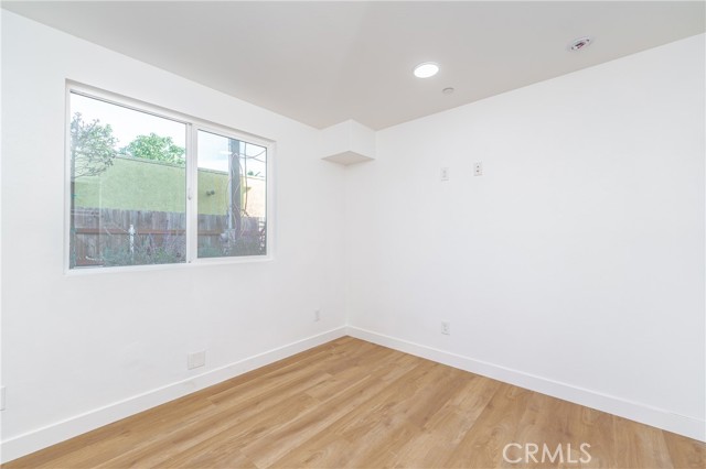 Detail Gallery Image 13 of 15 For 1183 E 59th Pl, Los Angeles,  CA 90001 - 3 Beds | 2 Baths
