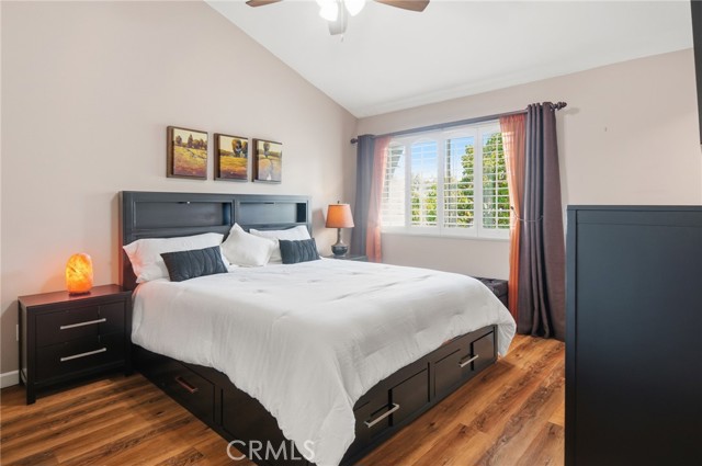 Detail Gallery Image 22 of 37 For 15735 Nordhoff St #11,  North Hills,  CA 91343 - 3 Beds | 3 Baths