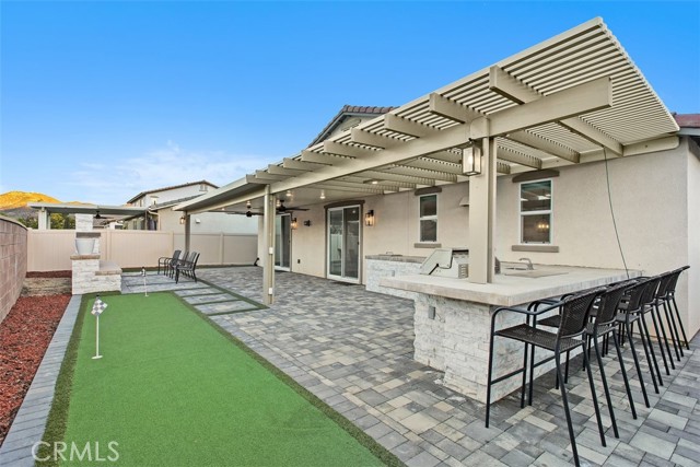 Detail Gallery Image 17 of 41 For 29120 Tanoak, Lake Elsinore,  CA 92530 - 4 Beds | 2/1 Baths