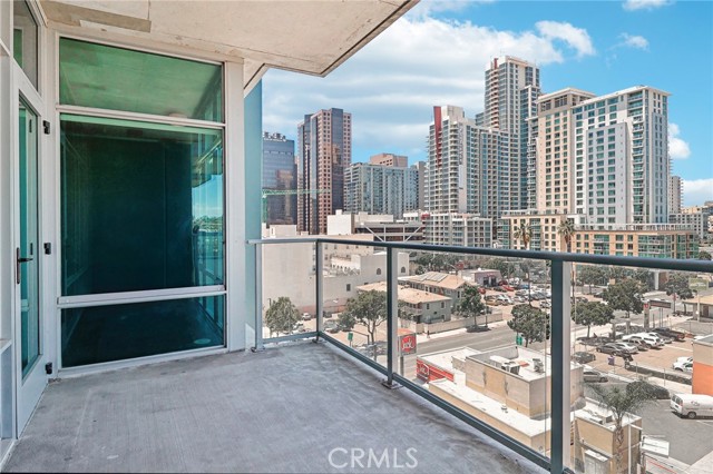 1080 Park Boulevard, San Diego, California 92101, 1 Bedroom Bedrooms, ,1 BathroomBathrooms,Residential,For Sale,Park Boulevard,IV24129876