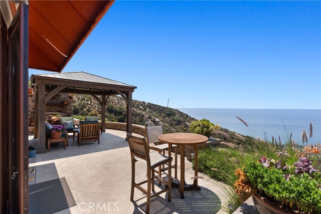 4 Le Conte, Laguna Niguel CA: https://media.crmls.org/medias/49e85926-3b8a-48d8-b52b-c553aaaed56c.jpg