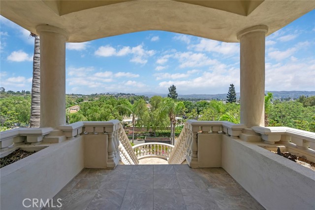 6041 Calle Mirador, Yorba Linda CA: https://media.crmls.org/medias/49e86a87-0663-4fa2-bf29-e95e02646640.jpg