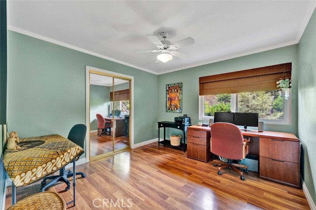 Detail Gallery Image 12 of 28 For 508 Green Acre Dr, Fullerton,  CA 92835 - 4 Beds | 2/1 Baths