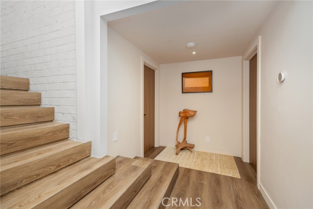 3233 Tareco Drive, Los Angeles CA: https://media.crmls.org/medias/49e92ea9-5433-4897-813f-e06466b9ff8e.jpg