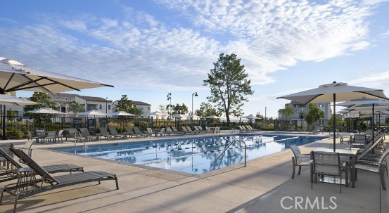 Detail Gallery Image 11 of 11 For 208 Briar Moon, Irvine,  CA 92618 - 5 Beds | 4/1 Baths