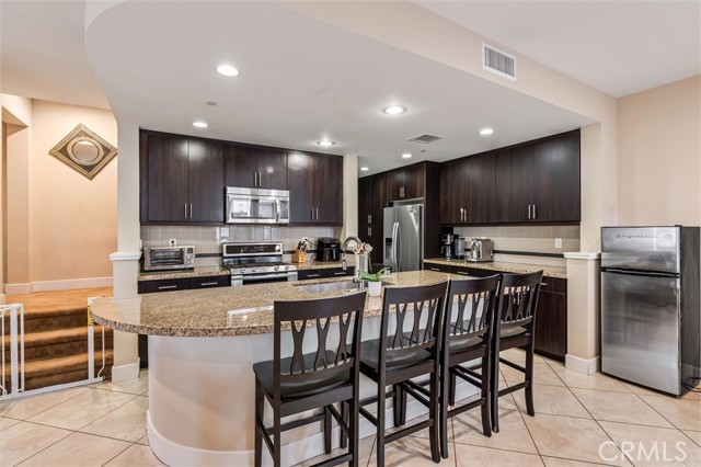 Detail Gallery Image 12 of 41 For 46 Beacon Way, Aliso Viejo,  CA 92656 - 3 Beds | 2/1 Baths
