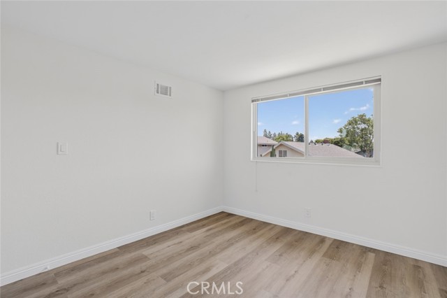 14652 Devonshire Avenue, Tustin CA: https://media.crmls.org/medias/49e9dd5e-05be-4855-8797-f07dc4897b18.jpg