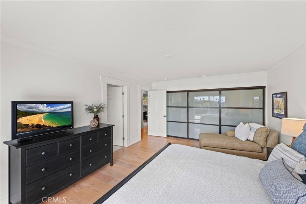 MLS #OC25253607 image #25