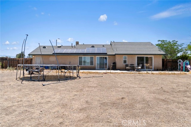 Detail Gallery Image 20 of 26 For 12831 Stage Coach Dr, Victorville,  CA 92392 - 3 Beds | 2 Baths