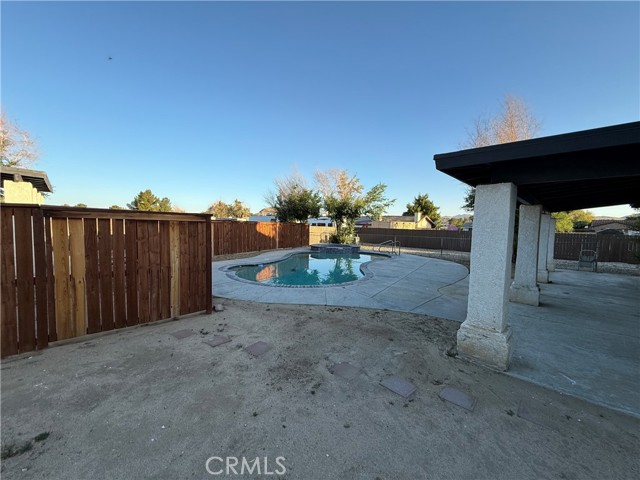 Detail Gallery Image 23 of 33 For 15332 Tuscola Rd, Apple Valley,  CA 92307 - 5 Beds | 3 Baths