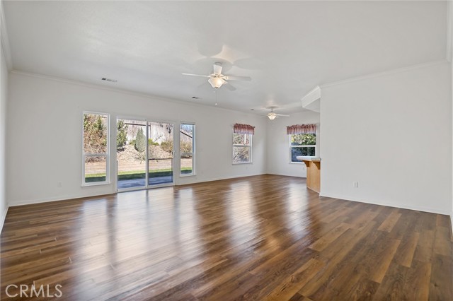 Detail Gallery Image 7 of 33 For 2010 Pebblestone, Red Bluff,  CA 96080 - 3 Beds | 2 Baths