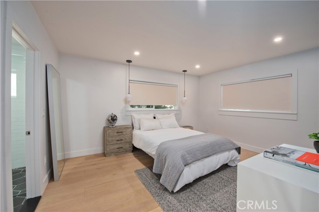 Detail Gallery Image 16 of 31 For 1215 Vista Superba St, Glendale,  CA 91205 - 3 Beds | 2 Baths