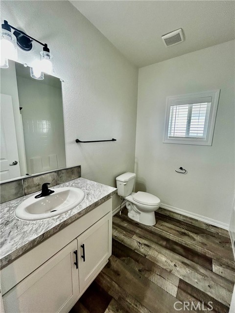 Detail Gallery Image 13 of 27 For 1536 S State St #28,  Hemet,  CA 92543 - 3 Beds | 2 Baths