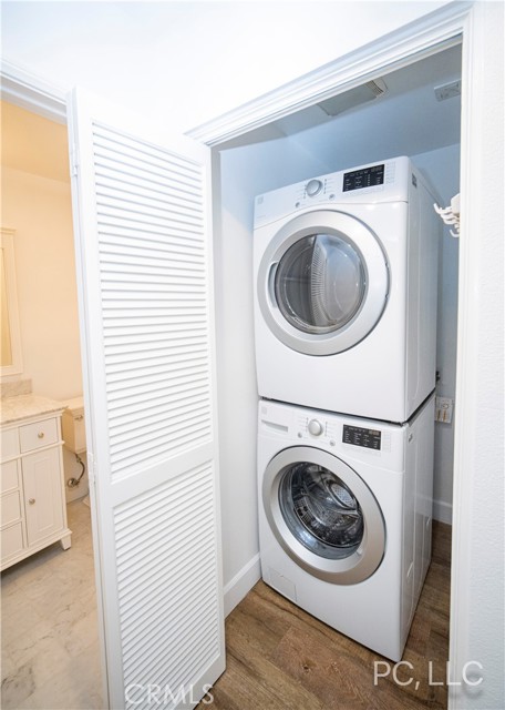 Detail Gallery Image 14 of 24 For 45 Hartford Dr #22,  Newport Beach,  CA 92660 - 2 Beds | 2 Baths